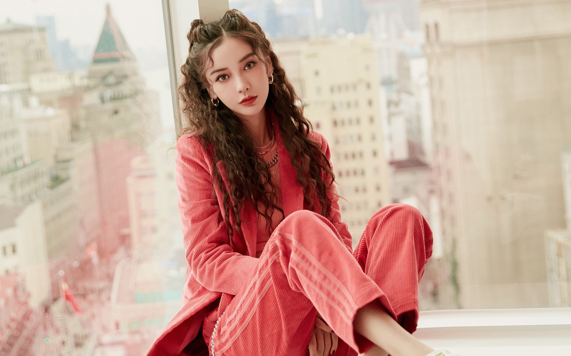 跨时空的传奇呼应，西甲国家德比之夜与锡安的临危爆发